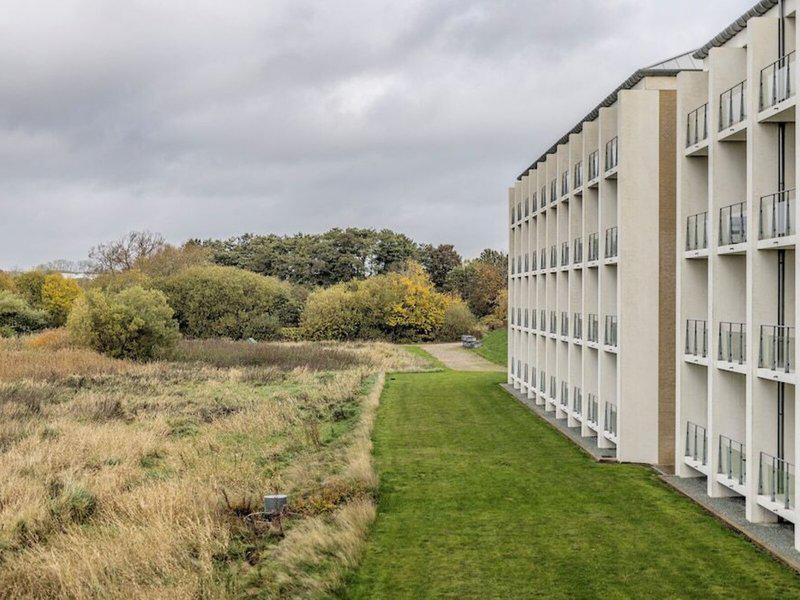 B9929FC0155F4D72829551867F6FEDF8