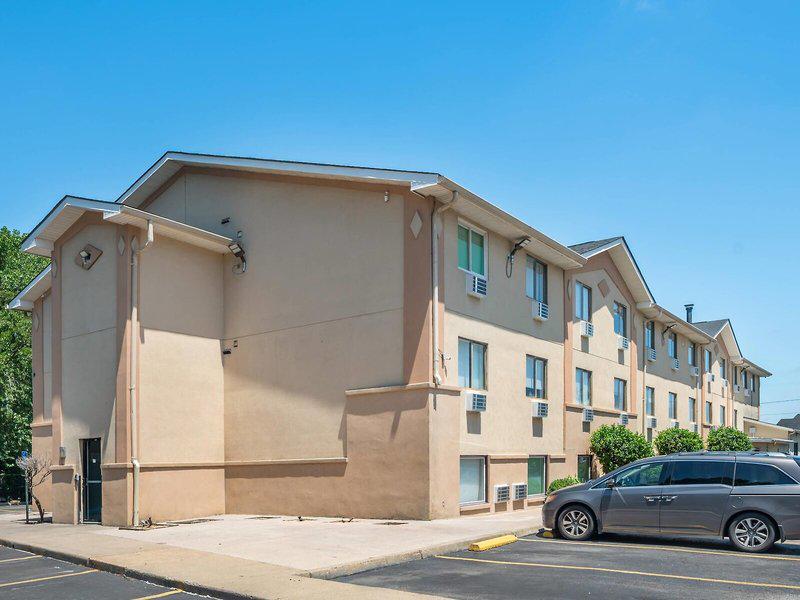 2AA9CEEE5C06A29D6F6F8DCFB65EB5BF