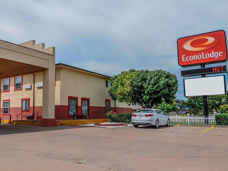 8D9AACF8E1E495B92ECA8EF034F225DD