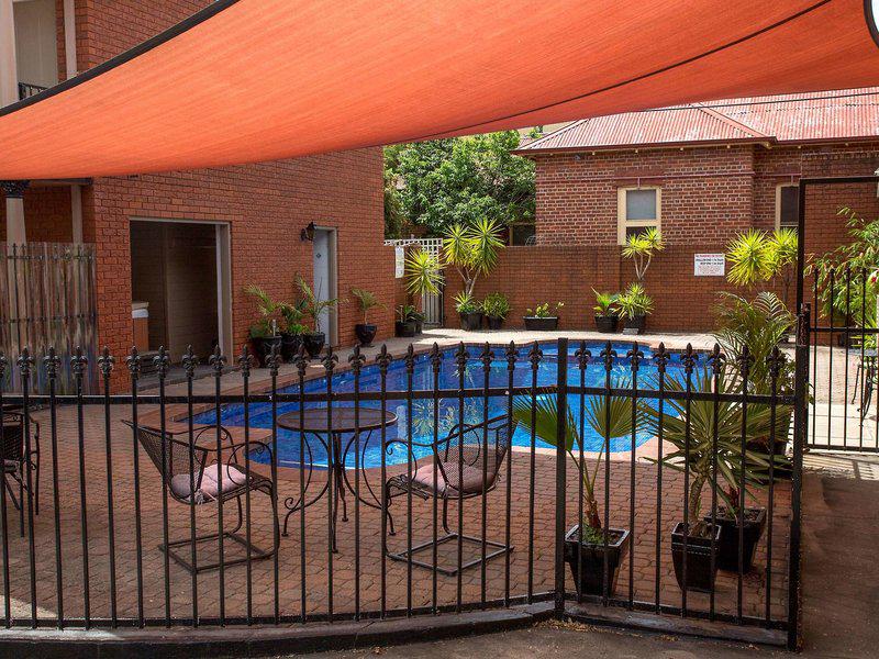 F9BCA59A8C271F7441551DE9FA73893A