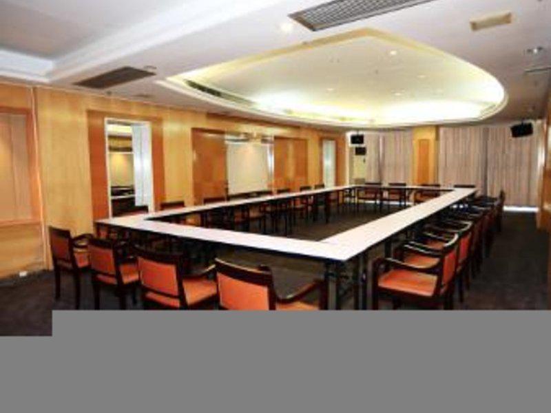 ED85E9FE8215A0E322607B263E7C9E6F