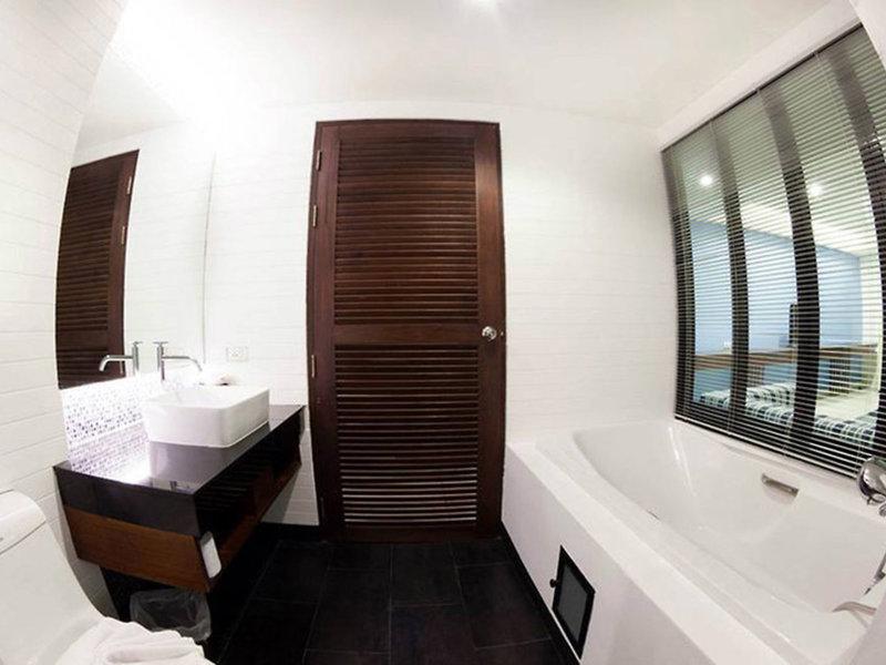 79CD0DF00DD40B85335D57B529815C2D