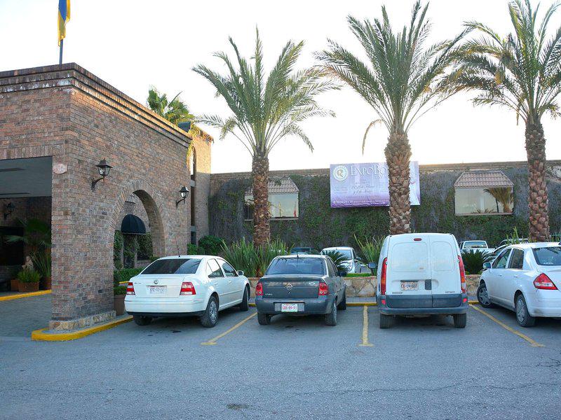 2B777E5C7F49A53D6027EE2CBE03567A