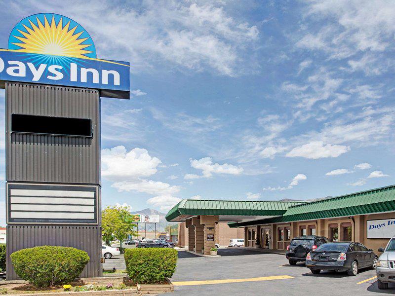 F6F6C62BB969F100D4BC97627DC714C7