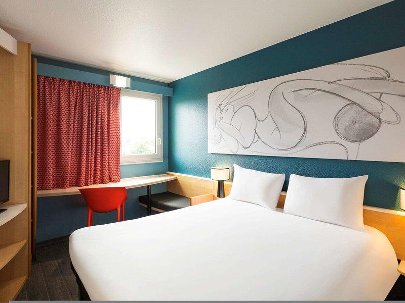 EDF7D0C90C1D63368810130C0ACF43E7