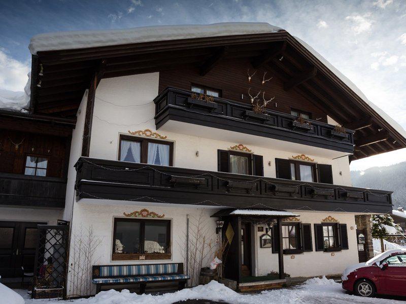 DB2A89D2831FB1418DC341340CE90497