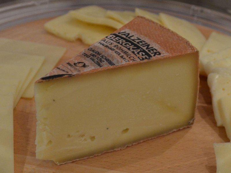 E1DB4643D3BC597D12140A5565BDB6B4