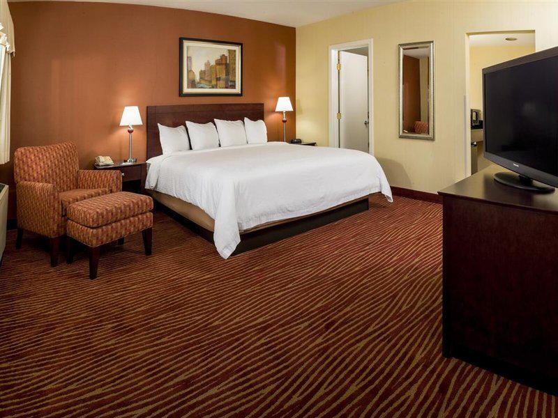 5928D7E4D5523BB820F8F6ADE5152024