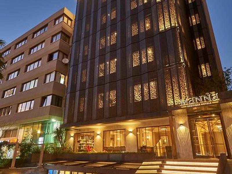 97AA51843DBC7D07F94E2482CF2823D6