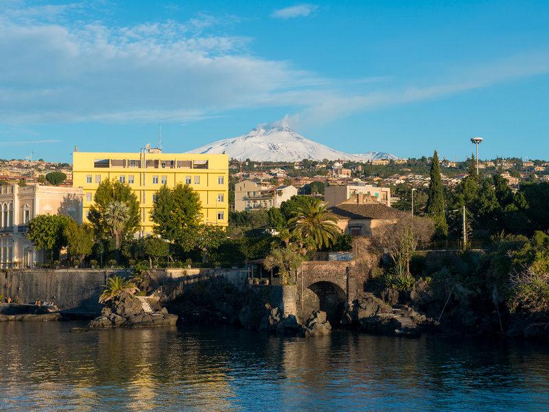 FB2651C2BF3FB040939D391A32008948