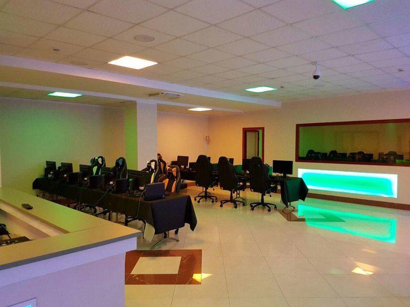 BD3661EC60A9EF9E762E63FAE82153FE