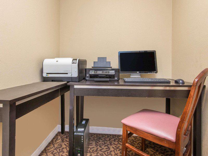 742D638415441F6B38BEC66840DA0180