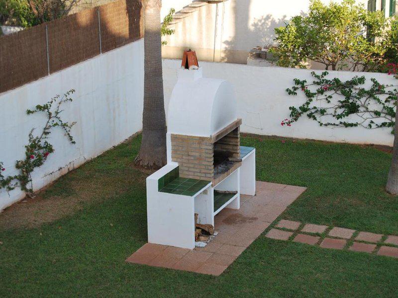 D2A5BC8878C0358406937D7AFE8FF80B