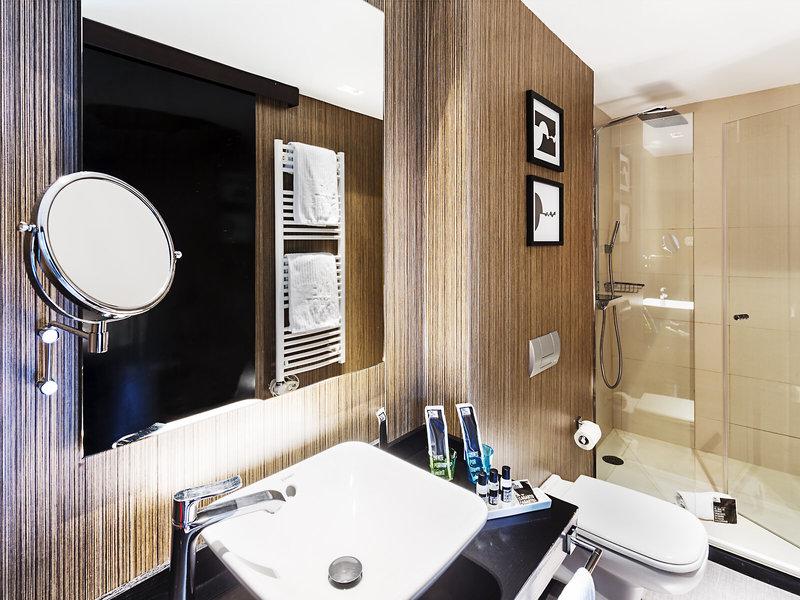 98D750FB89EE9EEC13C8748E748BC76D