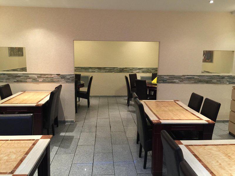 28E8C31A0213C94E33A03037A1394AE1