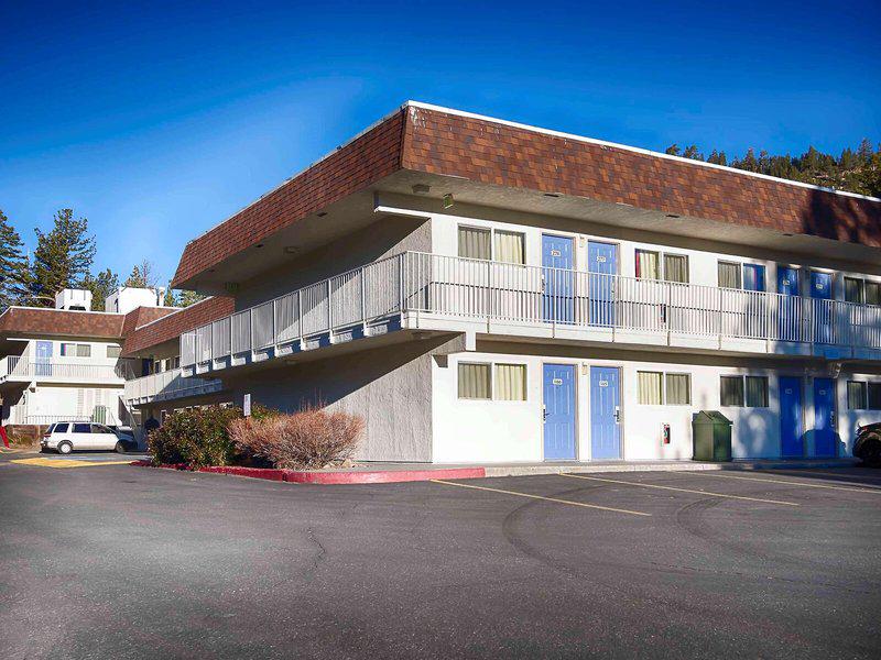 4E70E055AE1DA130F8790D5EC9F8247A