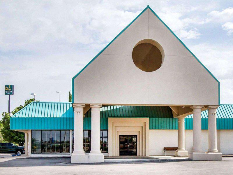 9B5877DDF2886C804EF4D745D815AE02