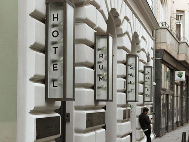 C3D7ADBD63C58098F8DA4BFA1D63F076