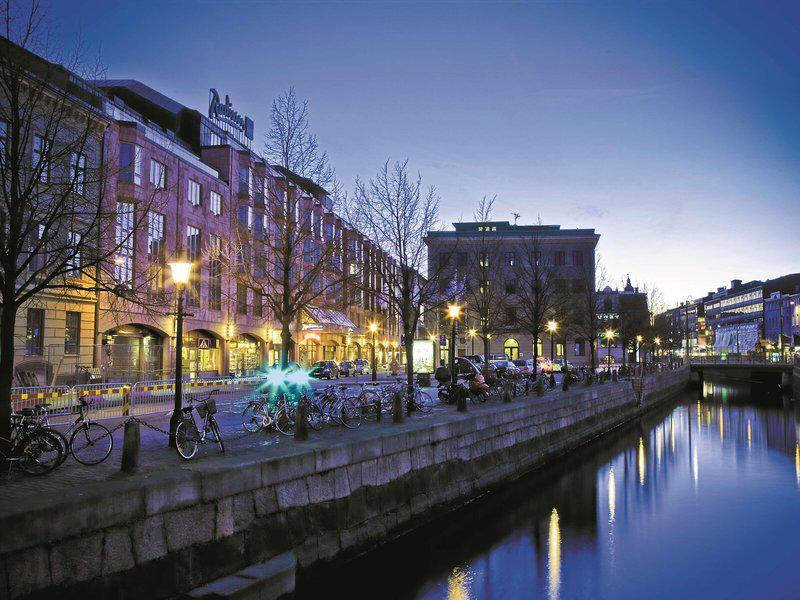 9E1052326E736EF3522D70813330A35D