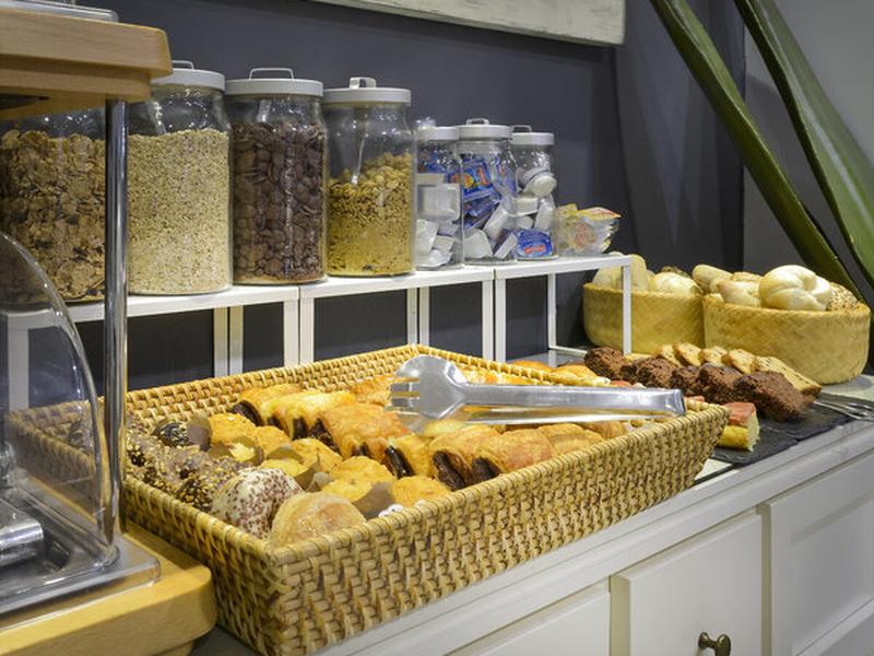 E0EEDAC557D67033AAFD463905654AFC