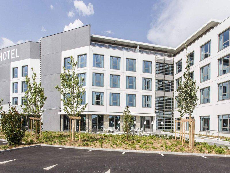 4C38C4AE12927098D0873B2AAA106E75