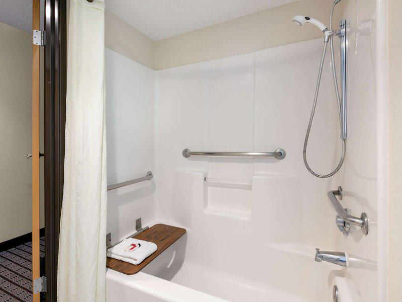 D338EAEC05C8919050C7C34D509607C2