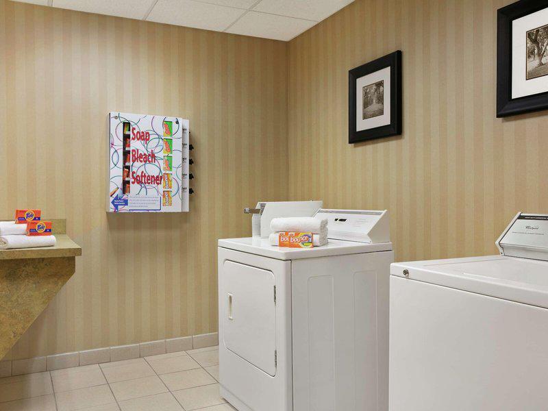 3C27099FCDCE0F3335DAC785CCAFF25E