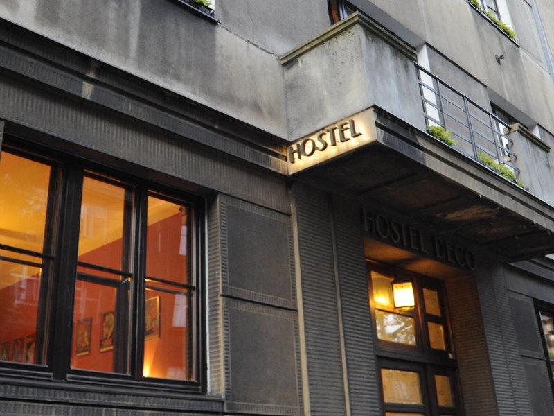 6F135C0B2AB680DA1B89682C3EEADC12