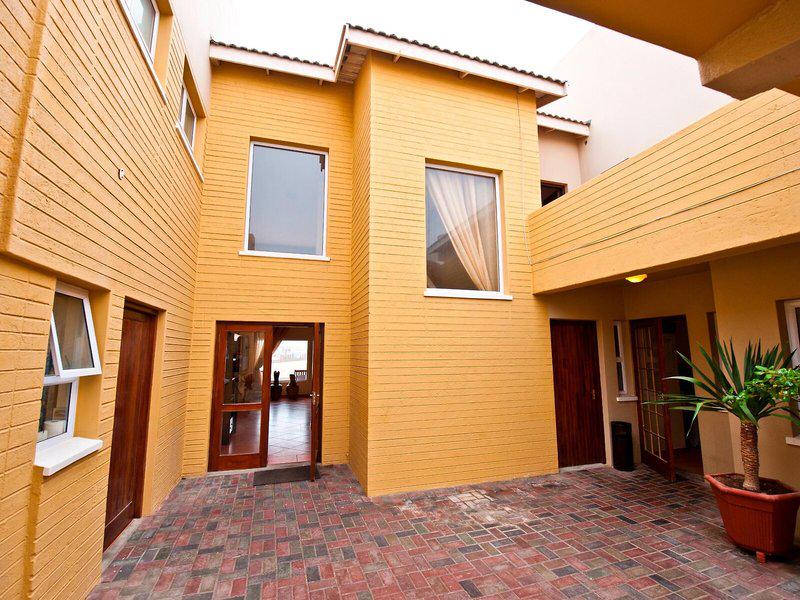 2BBF6CF32657745E87F1783F5D881266