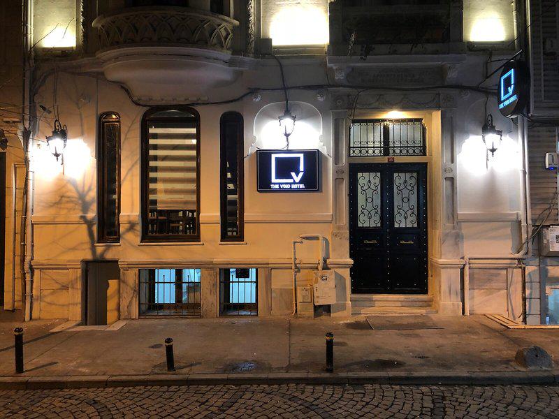 48514B129781BC18057C7FA7D697A8A8