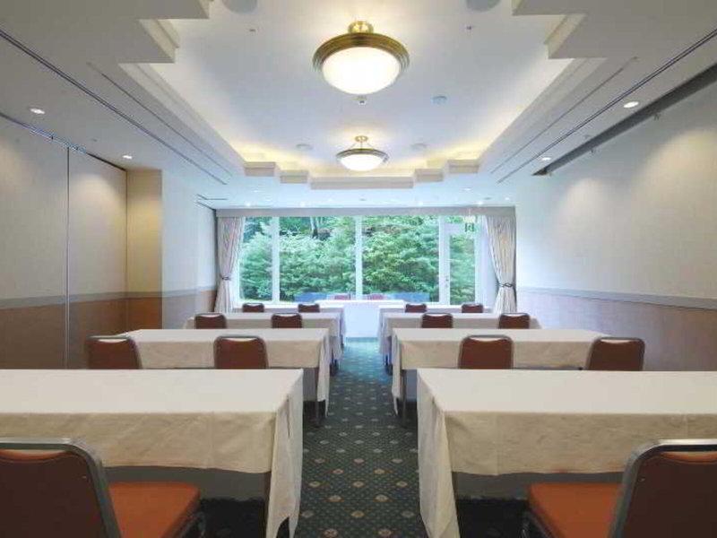 76683B695BF1103E165647282E9697D8