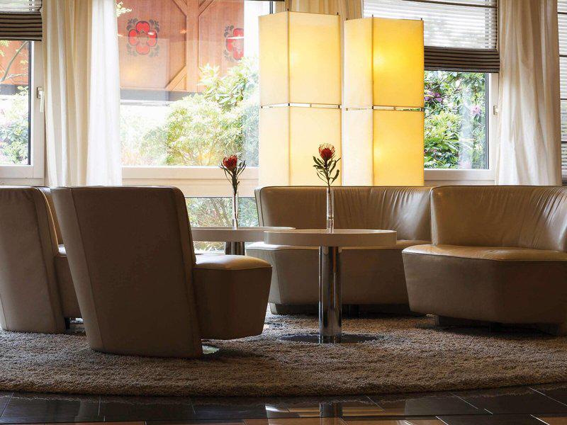 0F630DE8C2E8BBED8ED62E8F3F32304E