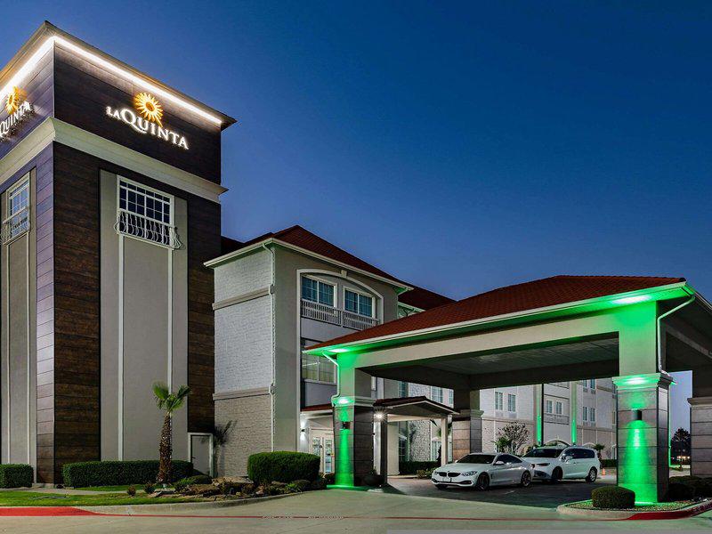 C935803424A54D5EBD4F491B999DF88B