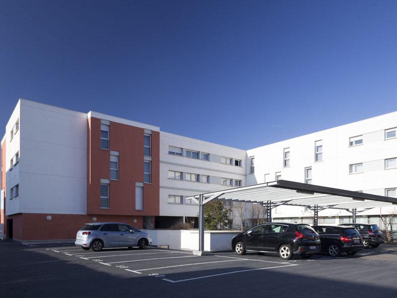 8CCB2D164942B083FDEBDF7CEF2DF335