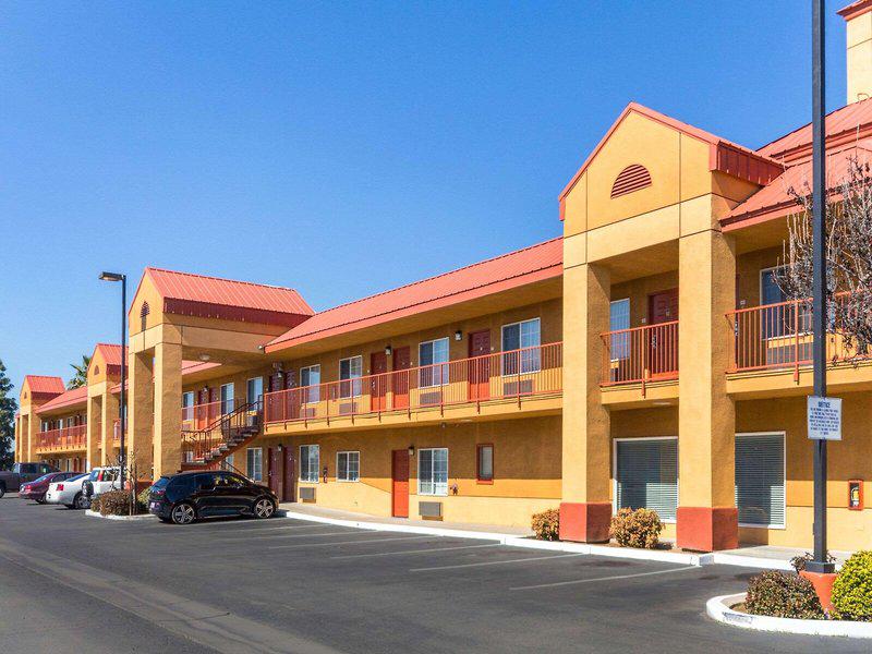 1569284121C18C48926DE7F56FE57D9E