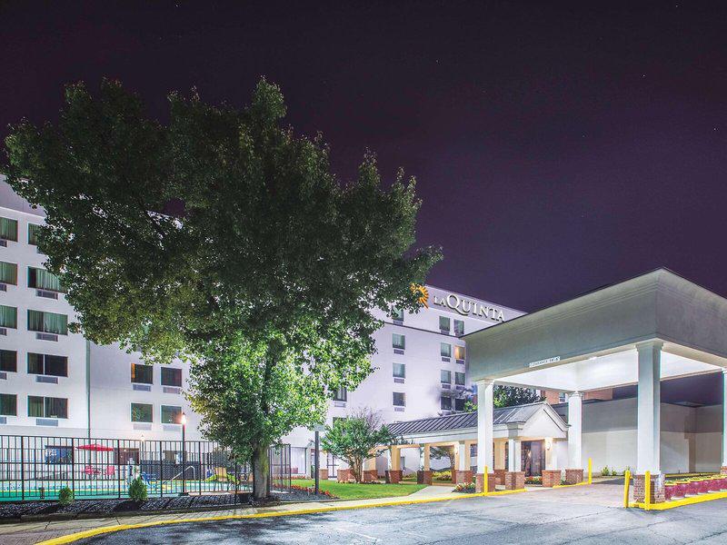 87E50E666F6A9A1722E44737B267A0D9