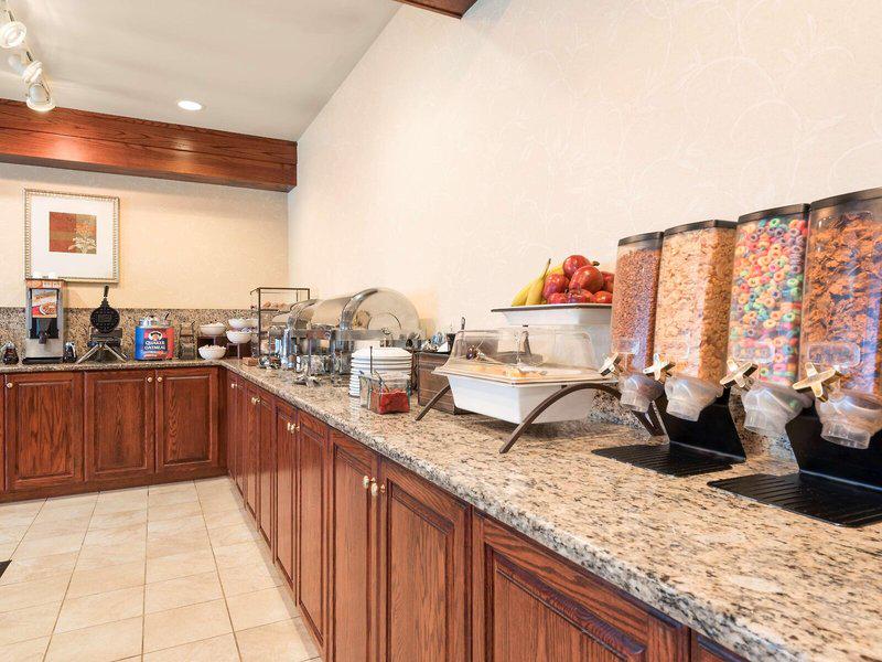 D51856105BC8BB246C06C42F2C44A72D