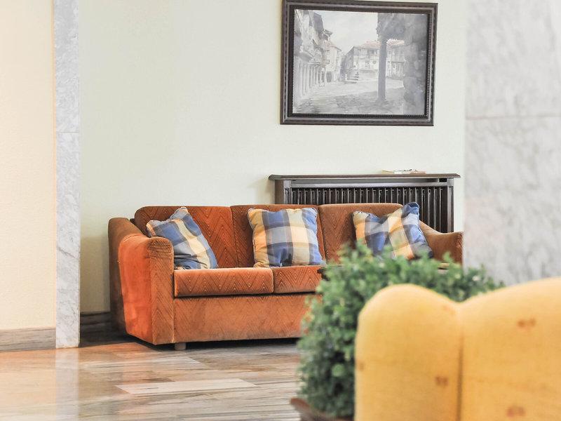 0F36CD8D97DA79F982B3E0BBA1000BC3