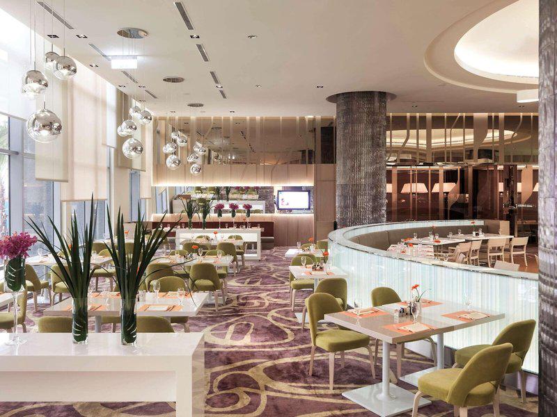 FE8D47713DB99A632412C7AF5C3C93FE