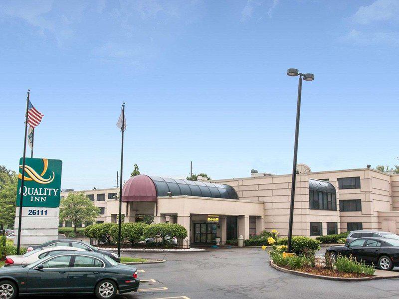 AB3DE3FD03990A15E5B65EFEC33277EC