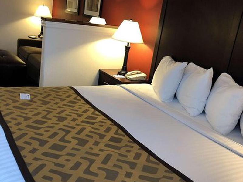 053044CBEAD719BA42C2849A5675B698