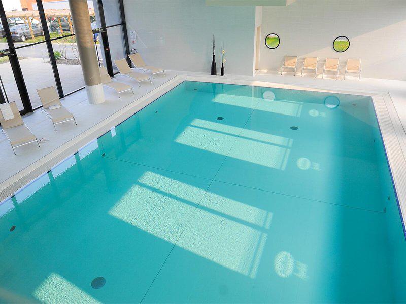 F0E10A01A8A1A7F1B5D6636E7270401F