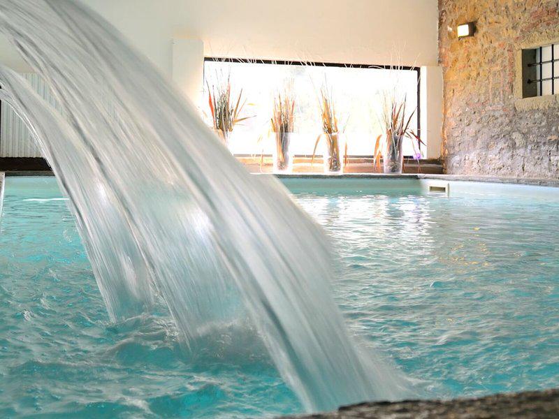 44B20ED226FF8412214814F38EF8D125