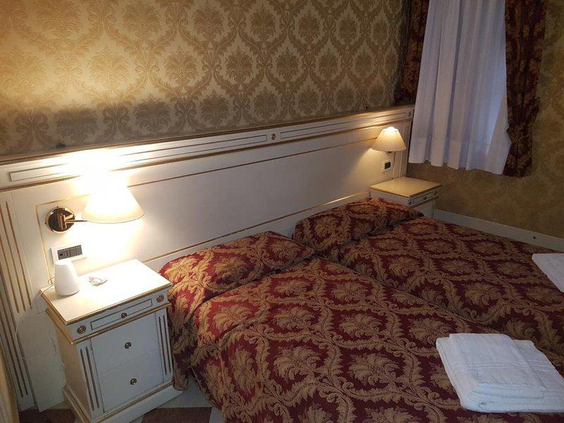 BD899238D50FF41001AA5DFE66F06346