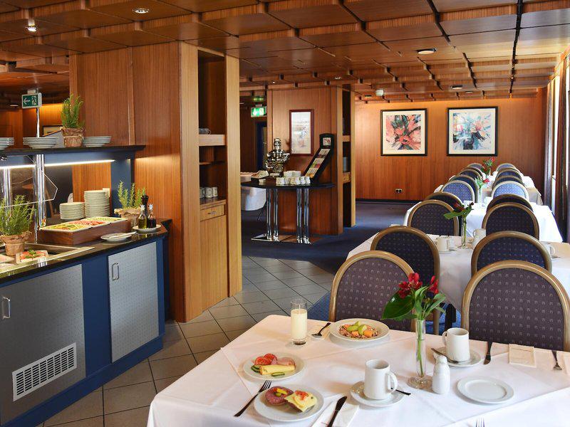 5A035D305E316122768E740D8BAE22DC