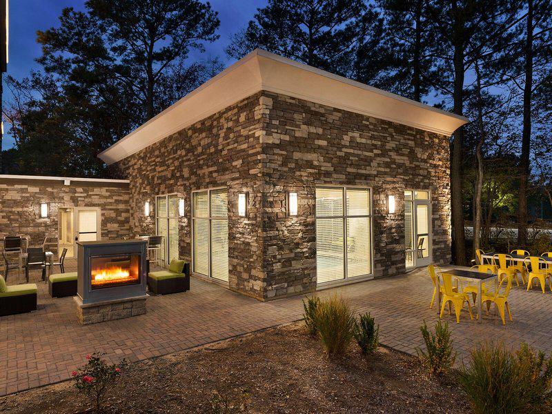 E59ADE20FCEDDFDA78DED5CE16B4B121