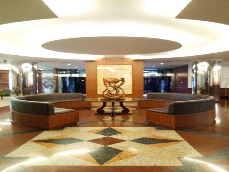 F21727C3C51035404DB0E2E1767F2652