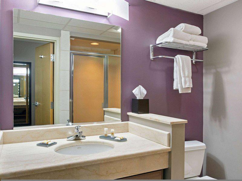 E9E9B21F32BA2C863956D42904E25F44