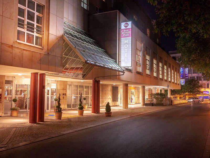 4BF78E643BBDC54695F22B48376F6F8E