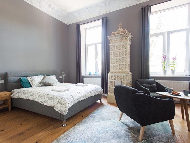 D9CE2897139B13B97BC814FFBA3F44A9